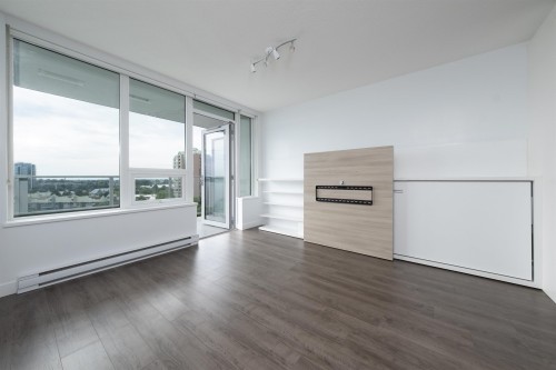 912-988 Quayside Drive, New Westminster, BC 