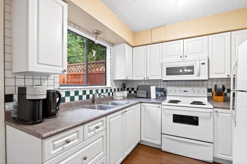 830 Ingersoll Avenue, Coquitlam, BC 