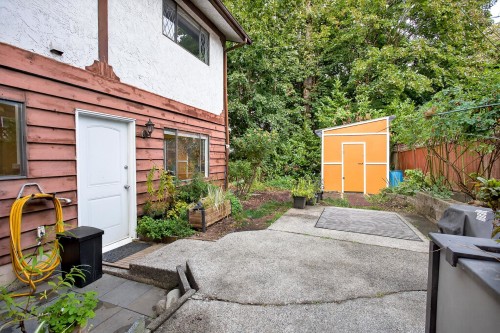 830 Ingersoll Avenue, Coquitlam, BC 