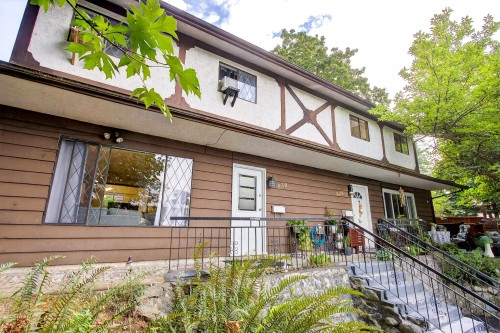 830 Ingersoll Avenue, Coquitlam, BC 