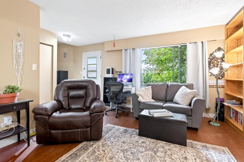 830 Ingersoll Avenue, Coquitlam, BC 