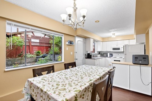 830 Ingersoll Avenue, Coquitlam, BC 