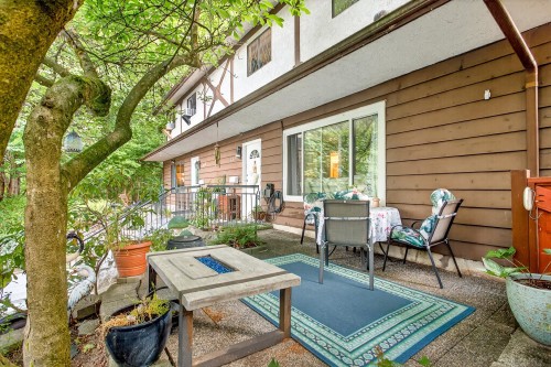 828 Ingersoll Avenue, Coquitlam, BC 