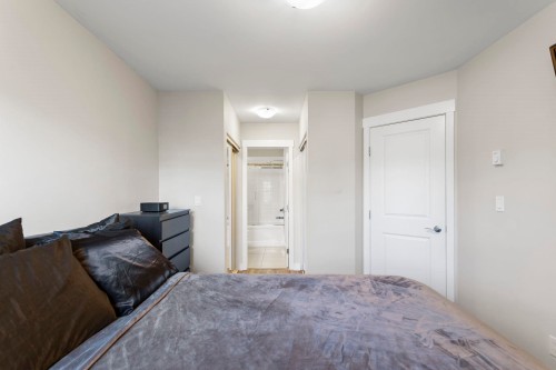 301-11580 223 Street, Maple Ridge, BC 