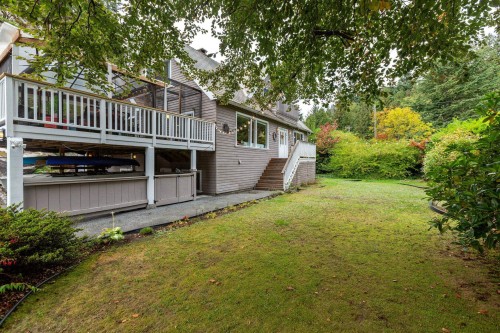 5607 Eagle Harbour Road, West Vancouver, BC 