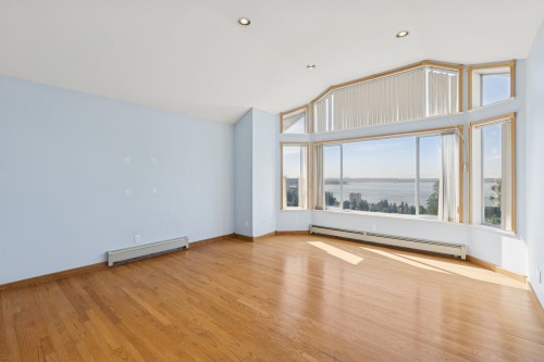 2545 Palmerston Avenue, West Vancouver, BC 