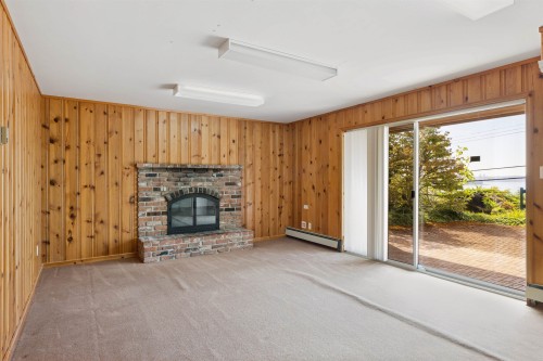 2545 Palmerston Avenue, West Vancouver, BC 