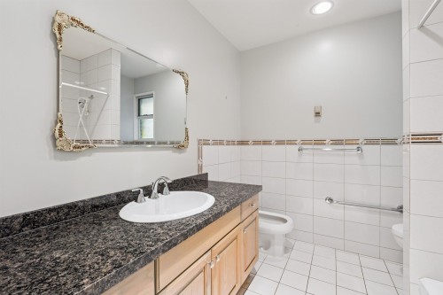 2545 Palmerston Avenue, West Vancouver, BC 