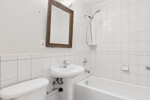 2545 Palmerston Avenue, West Vancouver, BC 