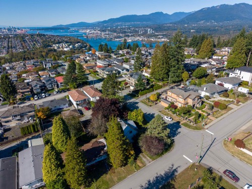 5380 Cambridge Street, Burnaby, BC 