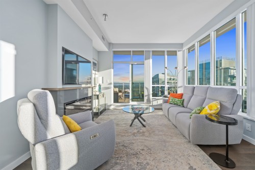 2903-3093 Windsor Gate, Coquitlam, BC 