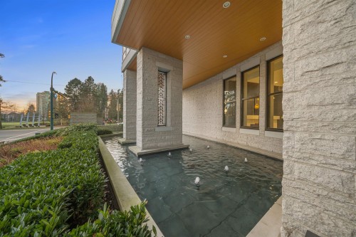 2903-3093 Windsor Gate, Coquitlam, BC 