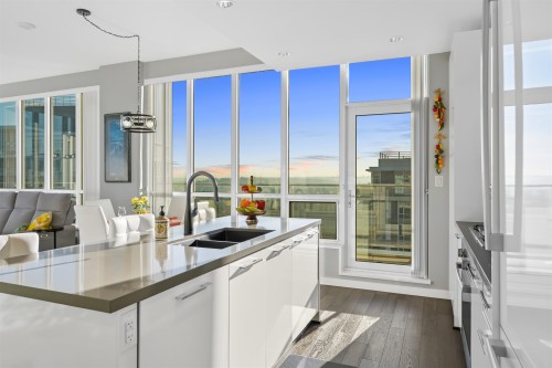 2903-3093 Windsor Gate, Coquitlam, BC 