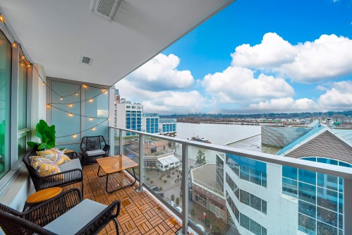 810-988 Quayside Drive, New Westminster, BC 