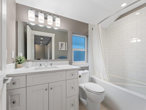 6 Bignall Bay, Port Moody, BC 