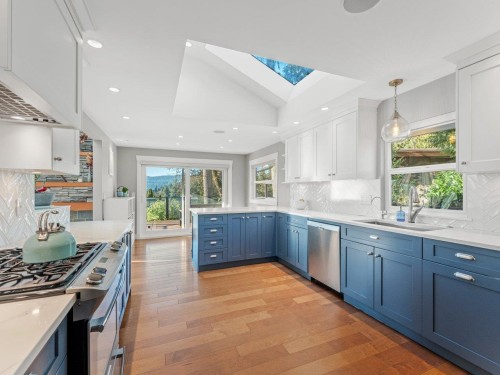 6 Bignall Bay, Port Moody, BC 