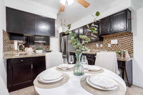 1230 51St Avenue E, Vancouver, BC 