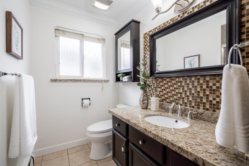 1230 51St Avenue E, Vancouver, BC 