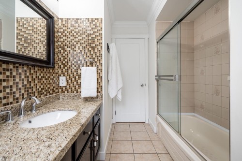 1230 51St Avenue E, Vancouver, BC 