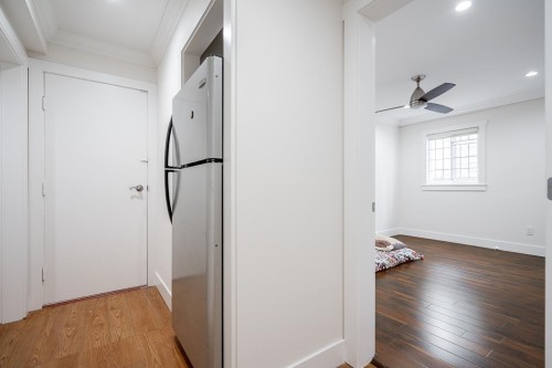 1230 51St Avenue E, Vancouver, BC 