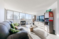 708-8180 Granville Avenue  Richmond, BC V6Y 4G1