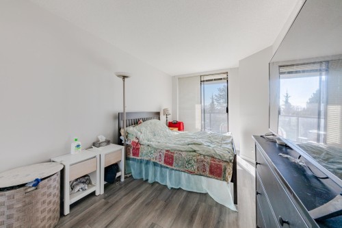 708-8180 Granville Avenue, Richmond, BC 