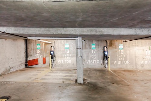 708-8180 Granville Avenue, Richmond, BC 