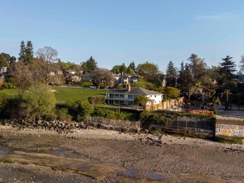 2789 Point Grey Road, Vancouver, BC 