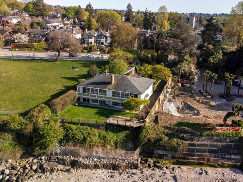 2789 Point Grey Road, Vancouver, BC 