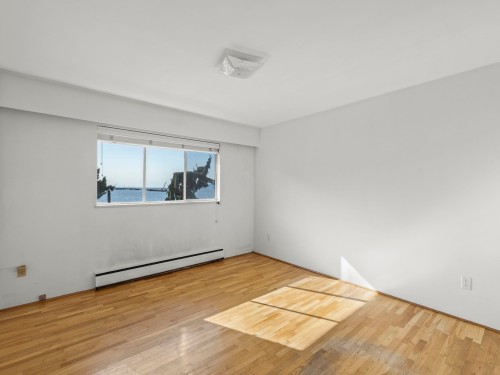 2789 Point Grey Road, Vancouver, BC 