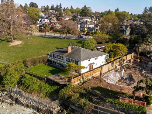 2789 Point Grey Road, Vancouver, BC 