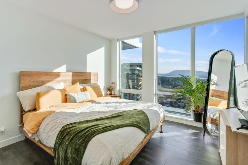 2306-1500 Fern Street, North Vancouver, BC 