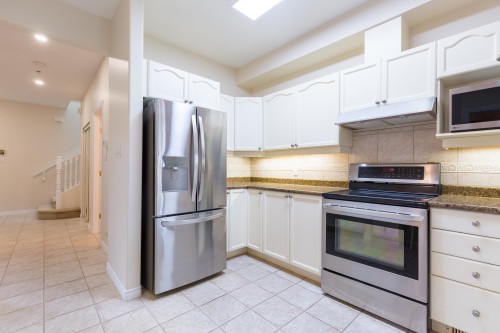 7-998 Riverside Drive, Port Coquitlam, BC 