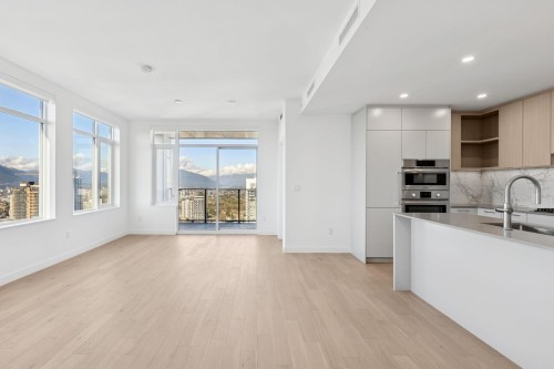 4303-6468 Willingdon Avenue, Burnaby, BC 