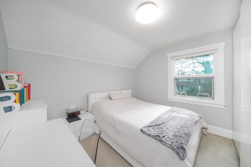 2779 13Th Avenue W, Vancouver, BC 