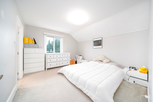 2779 13Th Avenue W, Vancouver, BC 