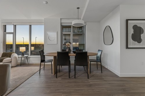 112-755 Harbourside Drive, North Vancouver, BC 