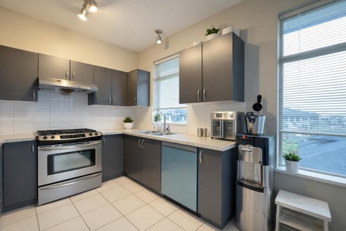 410-9288 Odlin Road, Richmond, BC 