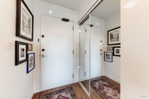 408-2215 Dundas Street, Vancouver, BC 