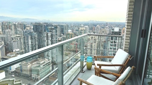 3804-1283 Howe Street, Vancouver, BC 