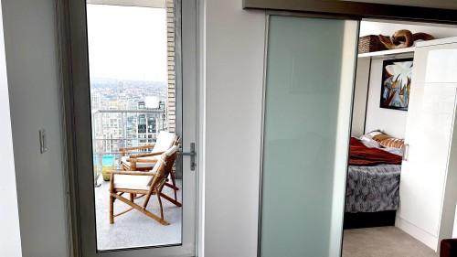 3804-1283 Howe Street, Vancouver, BC 