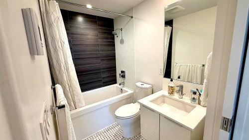 3804-1283 Howe Street, Vancouver, BC 