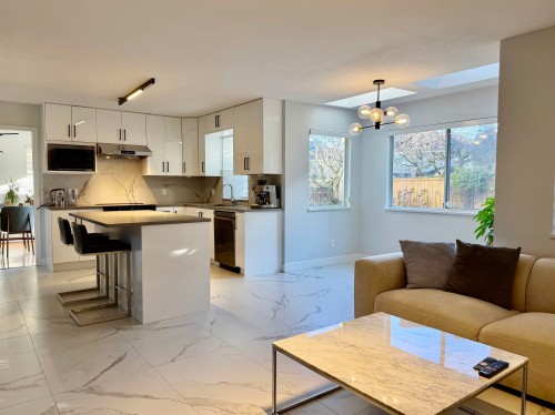 9810 Tuttle Avenue, Richmond, BC 