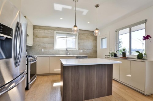 1239 Ioco Road, Port Moody, BC 