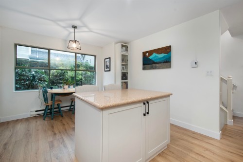 5-229 8Th Street E, North Vancouver, BC 