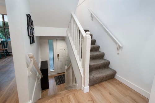 5-229 8Th Street E, North Vancouver, BC 