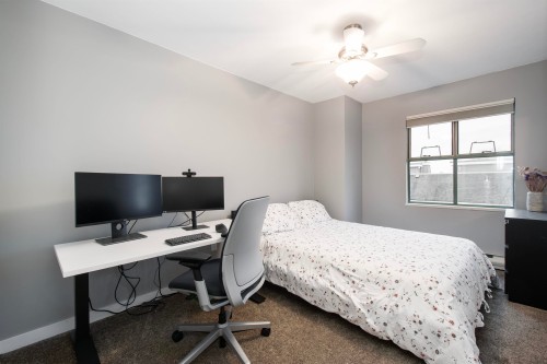 5-229 8Th Street E, North Vancouver, BC 