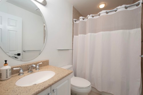 5-229 8Th Street E, North Vancouver, BC 