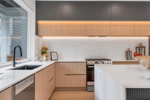 1-7750 Mayfield Street, Burnaby, BC 