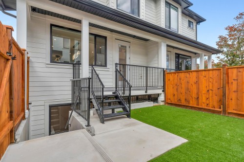 1-7750 Mayfield Street, Burnaby, BC 